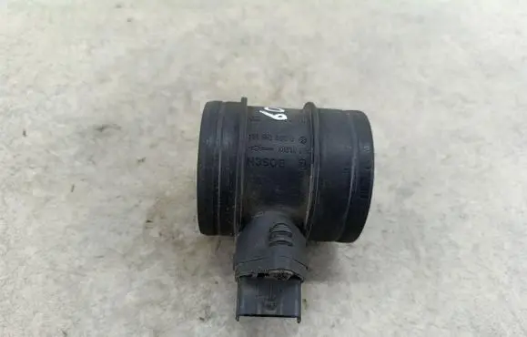 Alfa Romeo 159 Mass air flow meter 0280218164