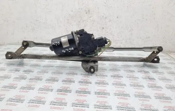 Audi A6 S6 C5 4B Front wiper linkage and motor 8D1955113C
