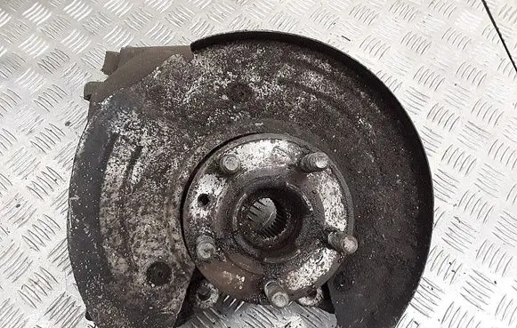 Land Rover Discovery Sport Rear wheel hub 
