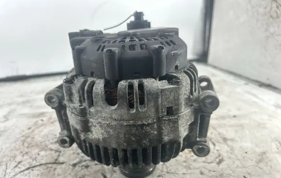 Mercedes-Benz CLS C218 X218 Generator/alternator A6421540402