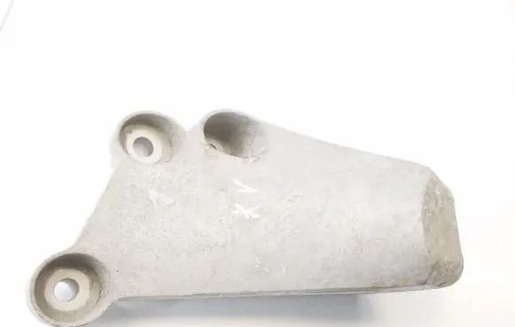 NIO ES8 Engine mounting bracket P0059245AD P0059245