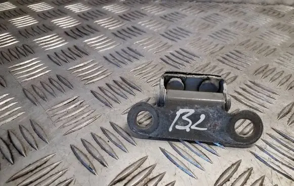 Toyota Auris E180 Tailgate/trunk/boot hinge 