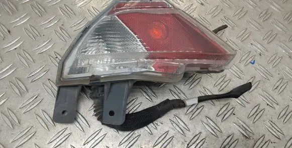 Toyota RAV 4 (XA40) Rear fog light 81490402060