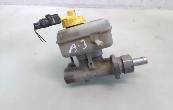 Audi A3 S3 8L Master brake cylinder