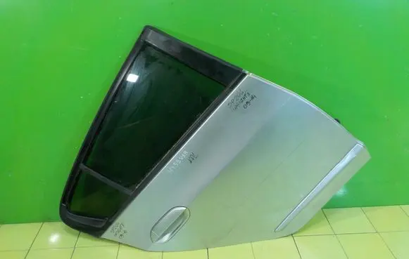 Honda Insight Rear door PRAWE