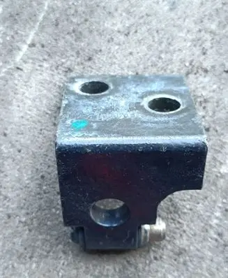 BMW X5 E53 Rear door lower hinge 415282651709 41528265170 8265170