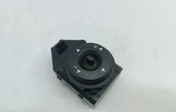 KIA Ceed Wing mirror switch 457480