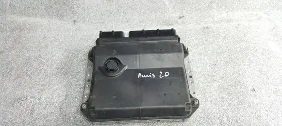 Toyota Auris 150 Engine control unit/module 8966102D91 MB1758009592