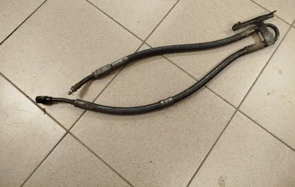 Mercedes-Benz R W251 Power steering hose/pipe/line A2514600624
