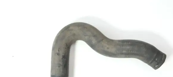 Audi A8 S8 D3 4E Engine coolant pipe/hose 4E0121088P