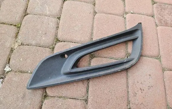 Opel Astra K Front fog light trim/grill 13481940