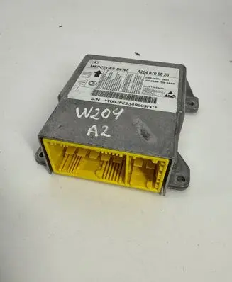Mercedes-Benz C W204 Airbag control unit/module A2048706826 5WK44004