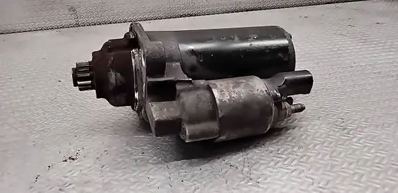 Volkswagen Golf Plus Starter motor 1005831311