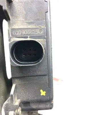 Mitsubishi Grandis Turbo solenoid valve 6Q0906625 400434A 30909980