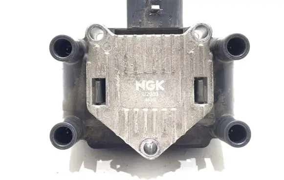 High voltage ignition coil