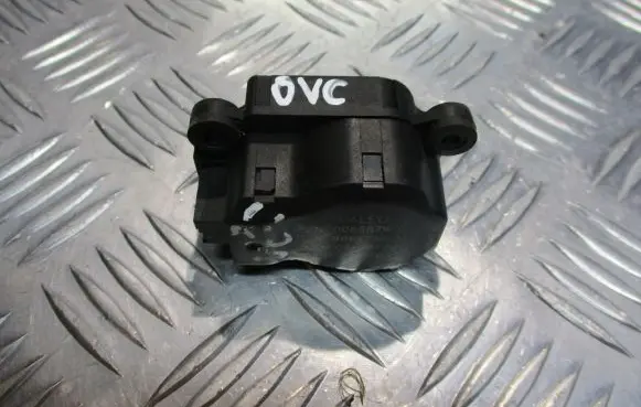 Opel Vectra C Central body control module 09180200