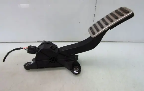 KIA Ceed Accelerator throttle pedal 32700G4210