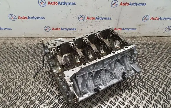 BMW 5 F10 F11 Engine block 2351175 11112351175 7639448
