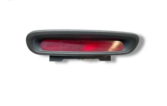 Hyundai Santa Fe Third/center stoplight 92750260