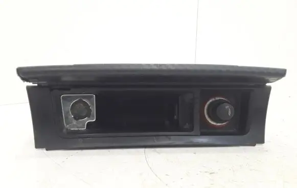 Volkswagen PASSAT B6 Car ashtray 3C0863284