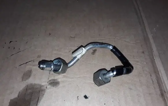 Land Rover Range Rover Sport L320 Fuel injector supply line/pipe 9X2Q9C993JB