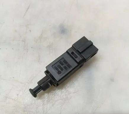 Volkswagen Golf III Brake pedal sensor switch 1H0927189A