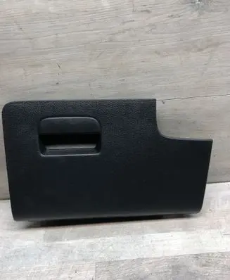 Volkswagen Golf Plus Glove box lid/cover 5M1858719 1355D300674