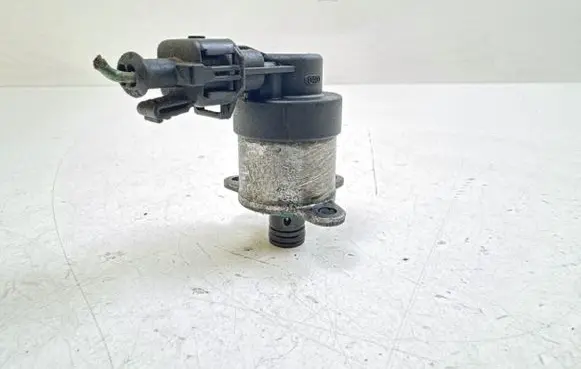Peugeot 207 Fuel pressure regulator 0928400607