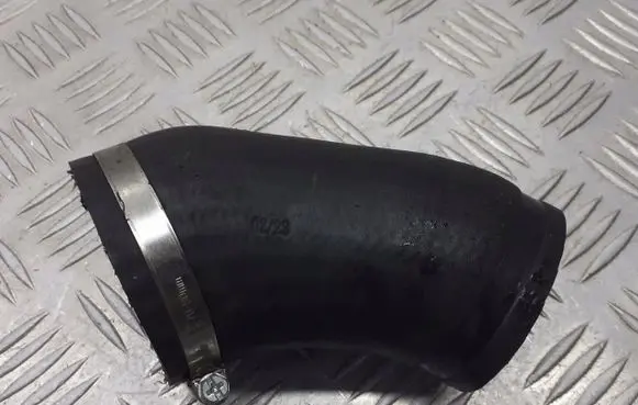 Ford C-MAX I Air intake hose/pipe