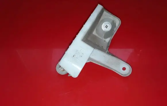 Mazda CX-9 Rear bumper mounting bracket TD1150321 K4150
