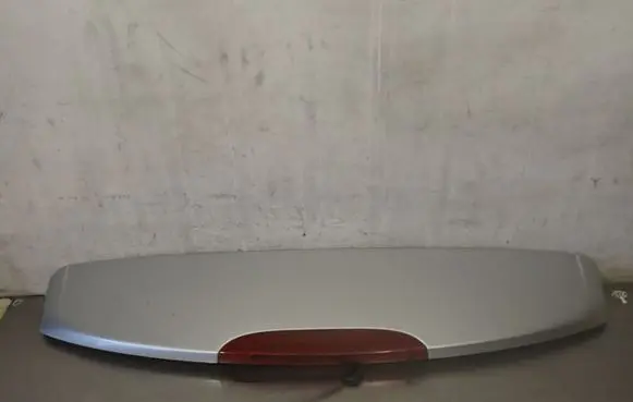 Renault Clio III Tailgate/trunk spoiler 8200883016