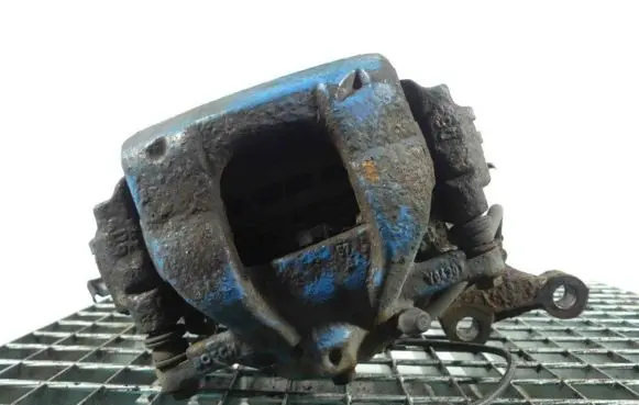 Toyota Auris 150 Front brake caliper IMPRK1335339
