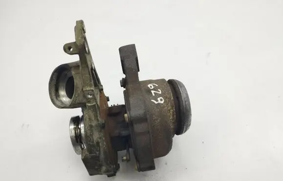 Mercedes-Benz C W204 Turbo A6460901080 7529906