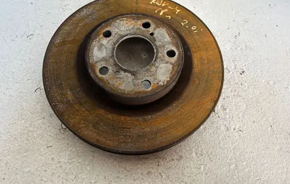 Toyota RAV 4 (XA40) Front brake disc