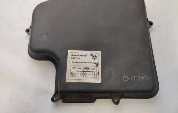 Audi A4 S4 B5 8D Fuse box cover 8D1907613A