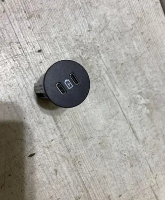 USB socket connector