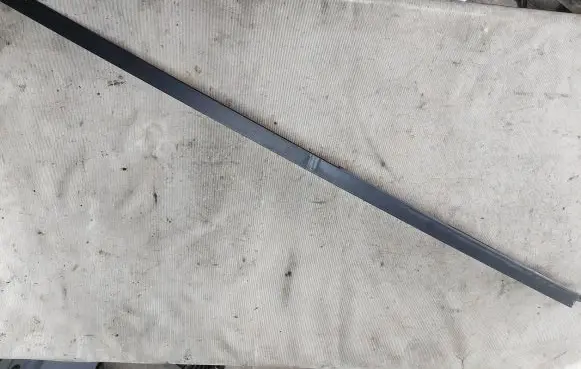 Ford Transit Custom Front door windshield rail 