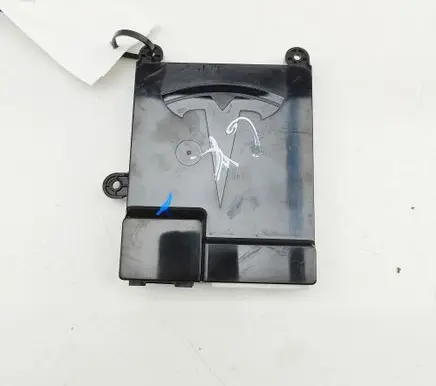 Tesla Model X Seat control module 105406910F