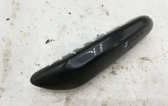 BMW 5 E60 E61 Front fender indicator light E90022074