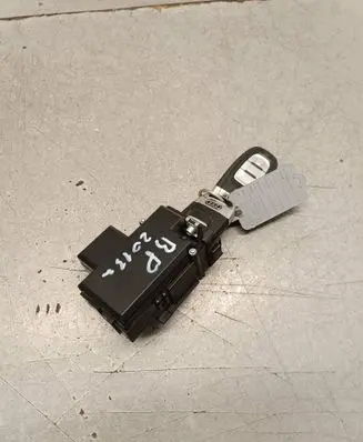 Audi A4 Allroad B8 Ignition lock 8K0909131D 3330430103 1130901245385022