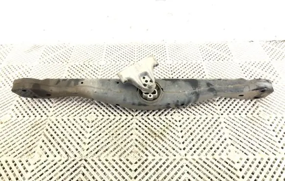 Audi Q7 4L Gearbox mount 