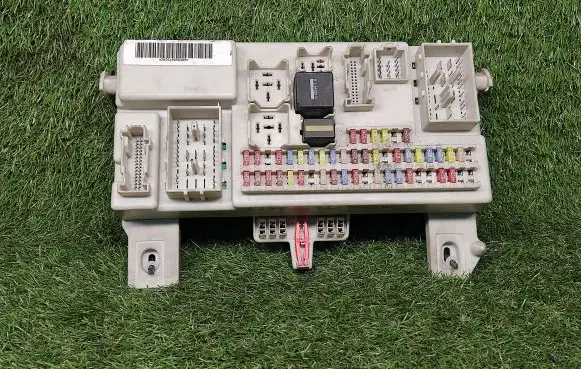Ford Focus C-MAX Power management control unit 3M5T14A073BE