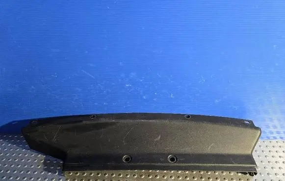 Volvo XC40 Radiator trim 30747787