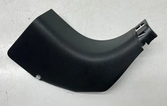 Nissan Juke I F15 Foot area side trim 669001KA1A
