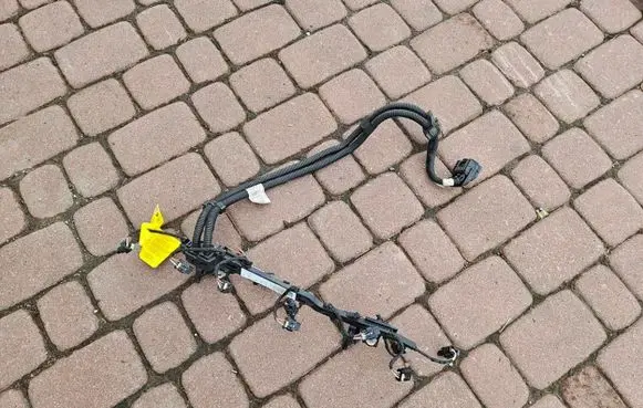 Engine installation wiring loom