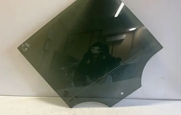Volkswagen T-Roc Rear door window glass 2GA845026G