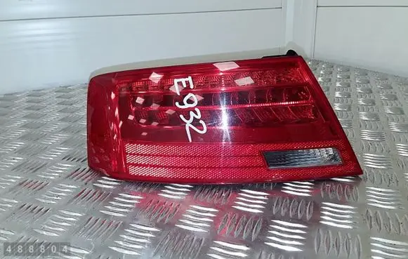 Audi A5 8T 8F Rear/tail lights 8T0945095H