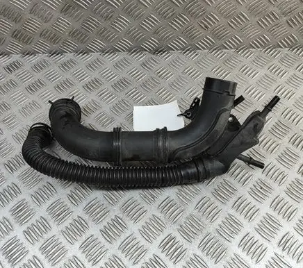 Mercedes-Benz GLB X247 Air intake duct part 3019082Z15 A2820905500