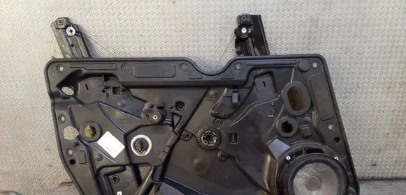Volkswagen Golf VI Front window lifting mechanism without motor 5K0837461B
