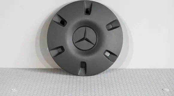 Mercedes-Benz Sprinter W907 W910 Original wheel cap A9064010025
